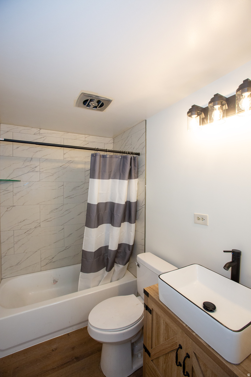 MIDVALE - Residential