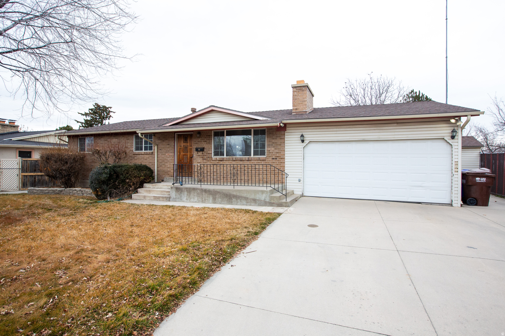 MIDVALE - Residential