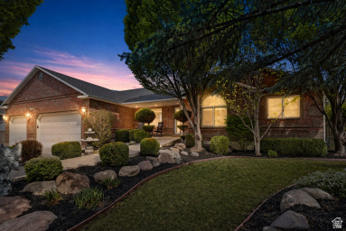 TEMPLE COVE - Residential