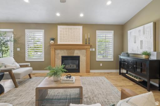 TEMPLE COVE - Residential