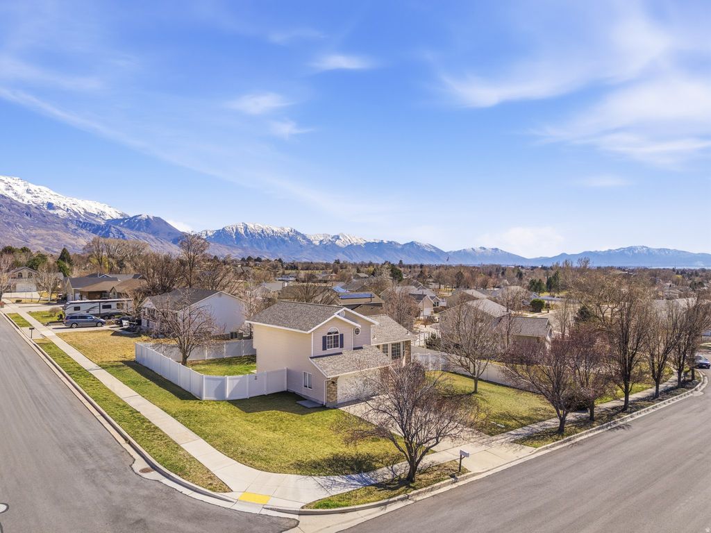 Photo of 1056 N 300 W, American Fork, UT 84003 (MLS # 2142954)