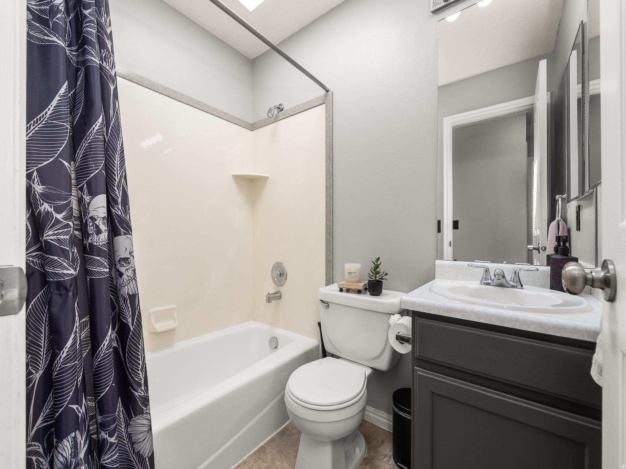 KIMBERLY ESTATES - Residential