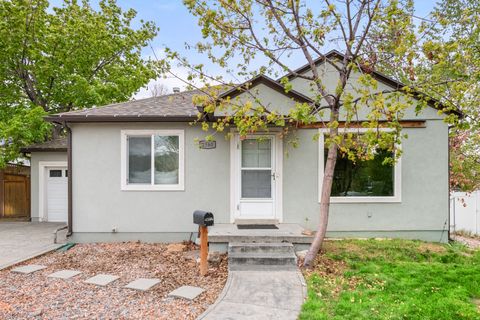 Tiny photo for 2560 E 2940 S, Salt Lake City, UT 84109 (MLS # 2151920)