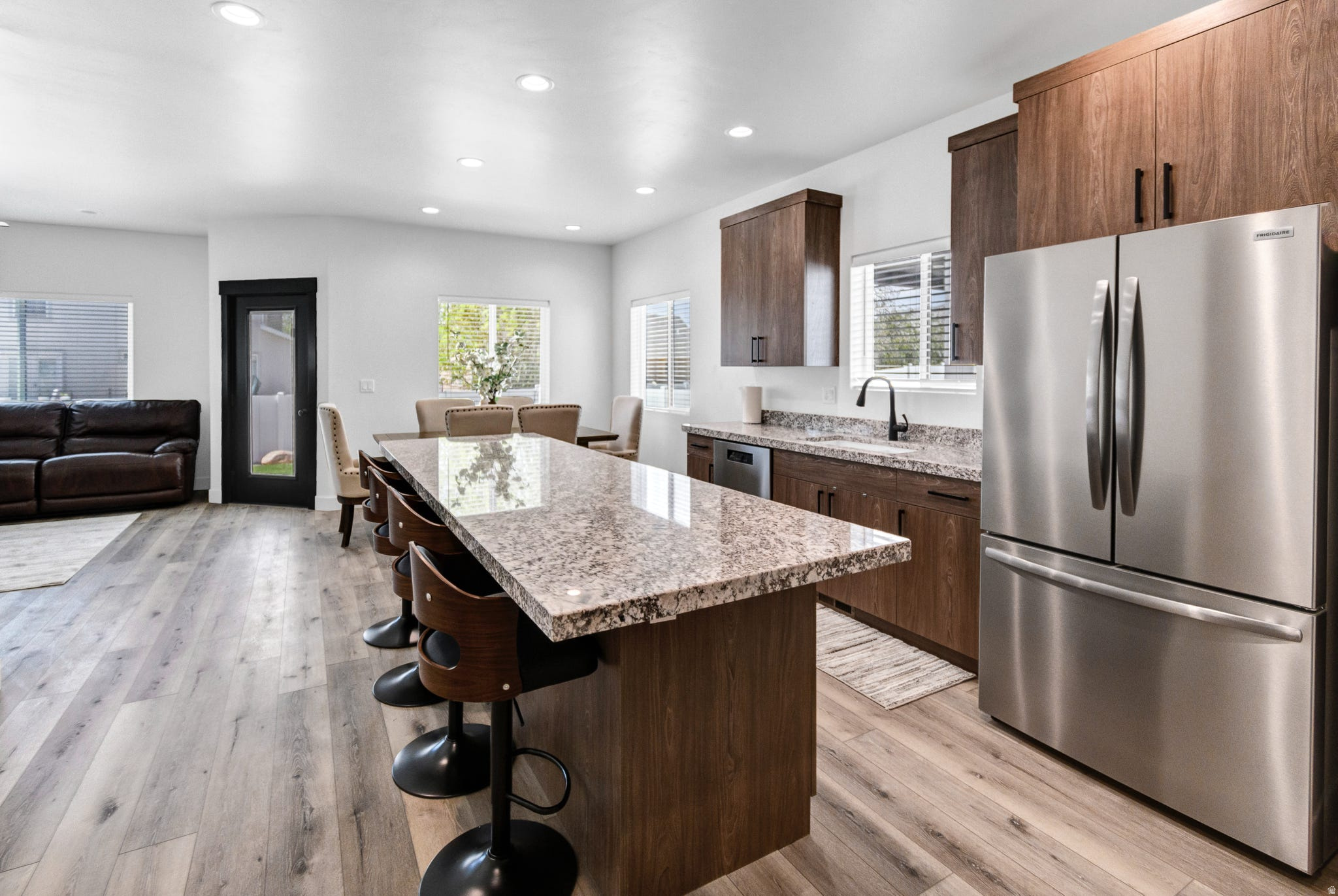 TOK DEVELOPMENT TOWN HOMES PHASE 3 - Residential Income