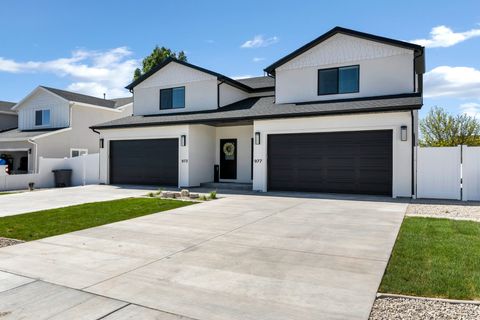 Tiny photo for 977 W 1080 S #12, Richfield, UT 84701 (MLS # 2140403)