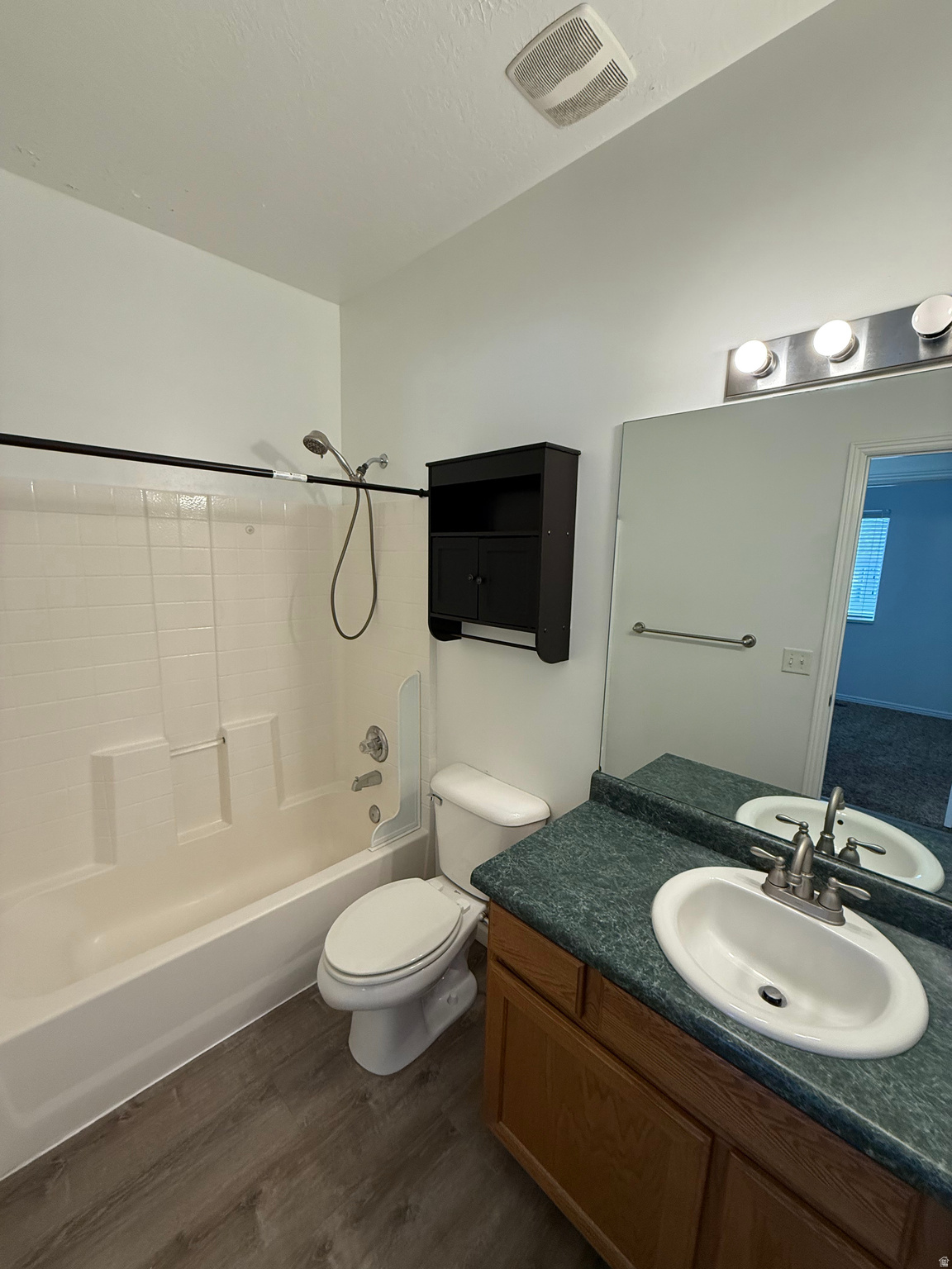 SYCAMORES AT JORDAN HILLS - Residential Lease