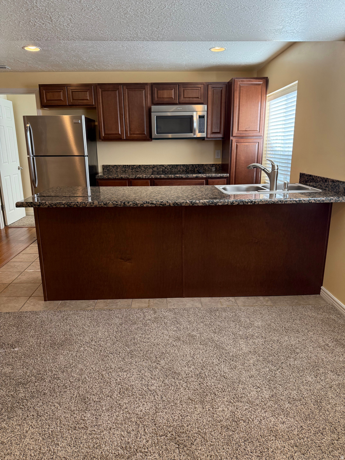 SYCAMORES AT JORDAN HILLS - Residential Lease