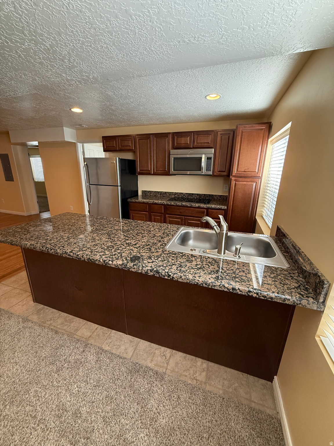 SYCAMORES AT JORDAN HILLS - Residential Lease