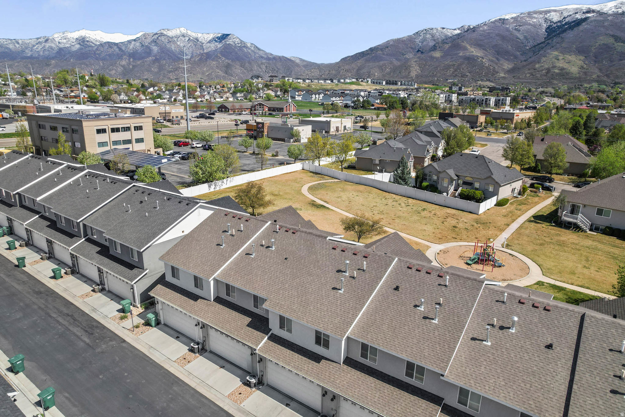 MECHAM TOWNS - Residential