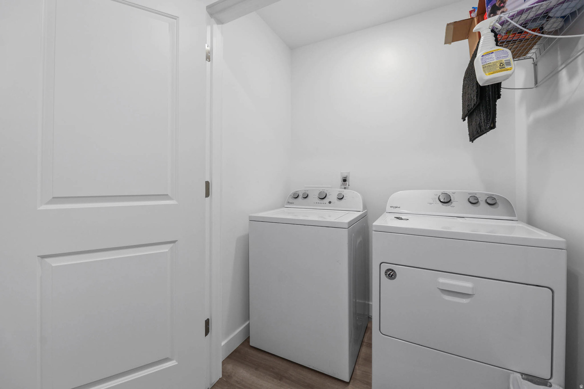 MECHAM TOWNS - Residential