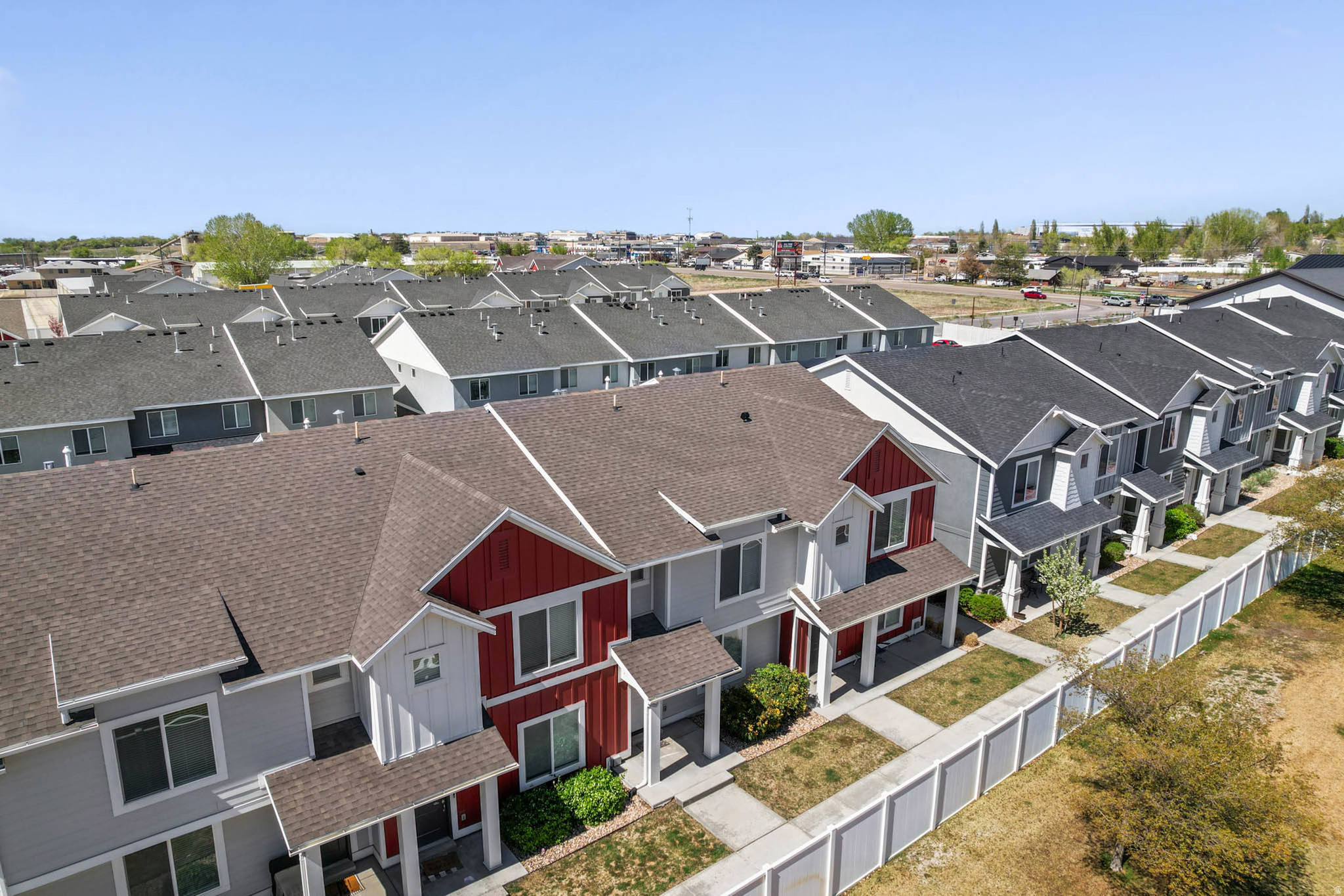 MECHAM TOWNS - Residential