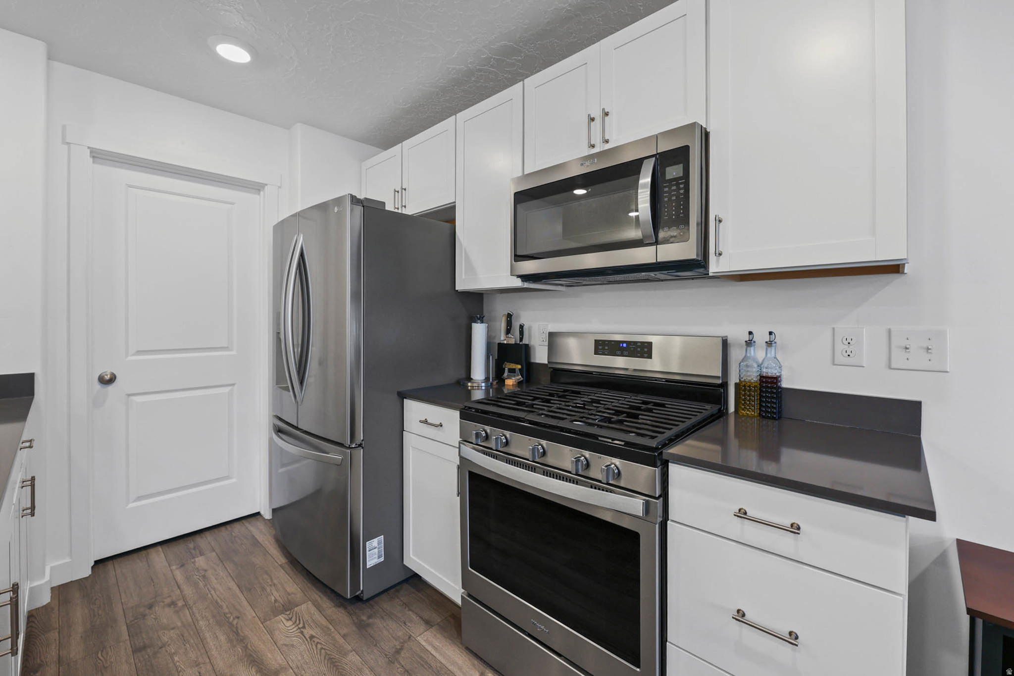 MECHAM TOWNS - Residential