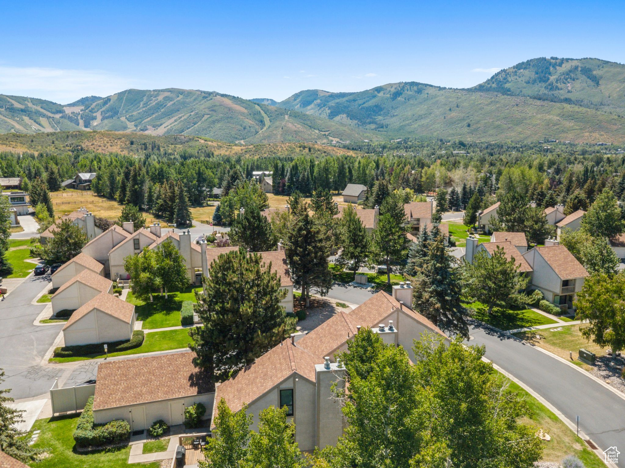 RACQUET CLUB VILLAGE SUB - Residential