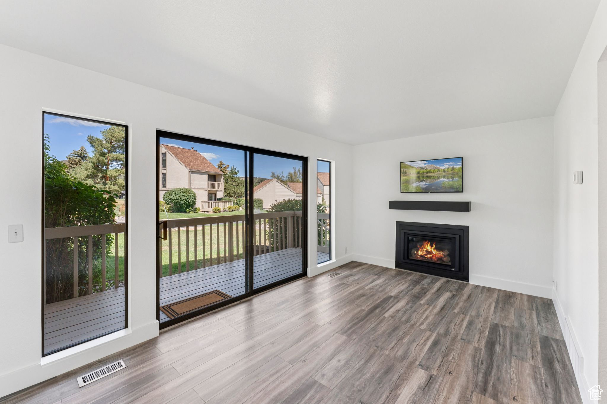 RACQUET CLUB VILLAGE SUB - Residential