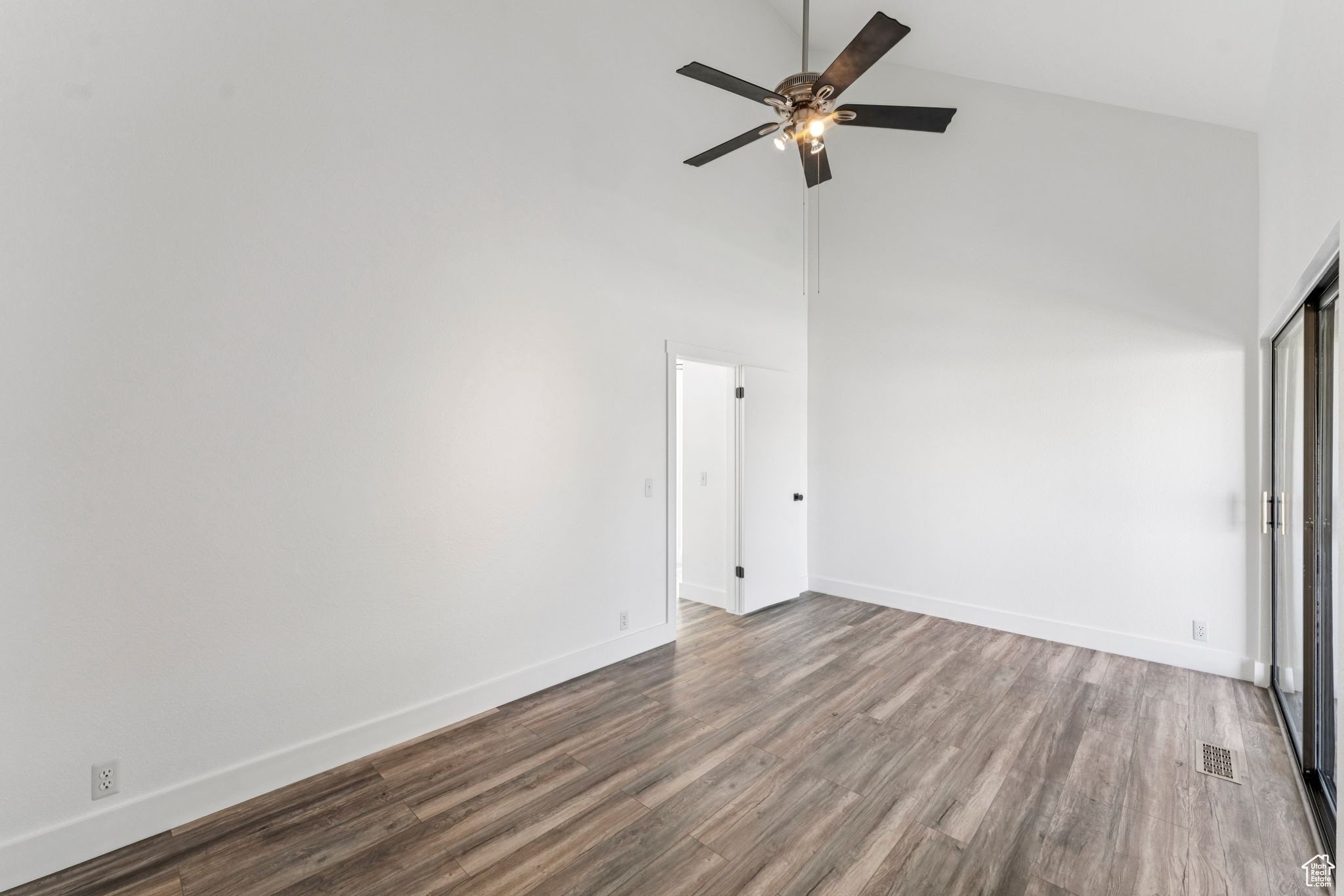 RACQUET CLUB VILLAGE SUB - Residential