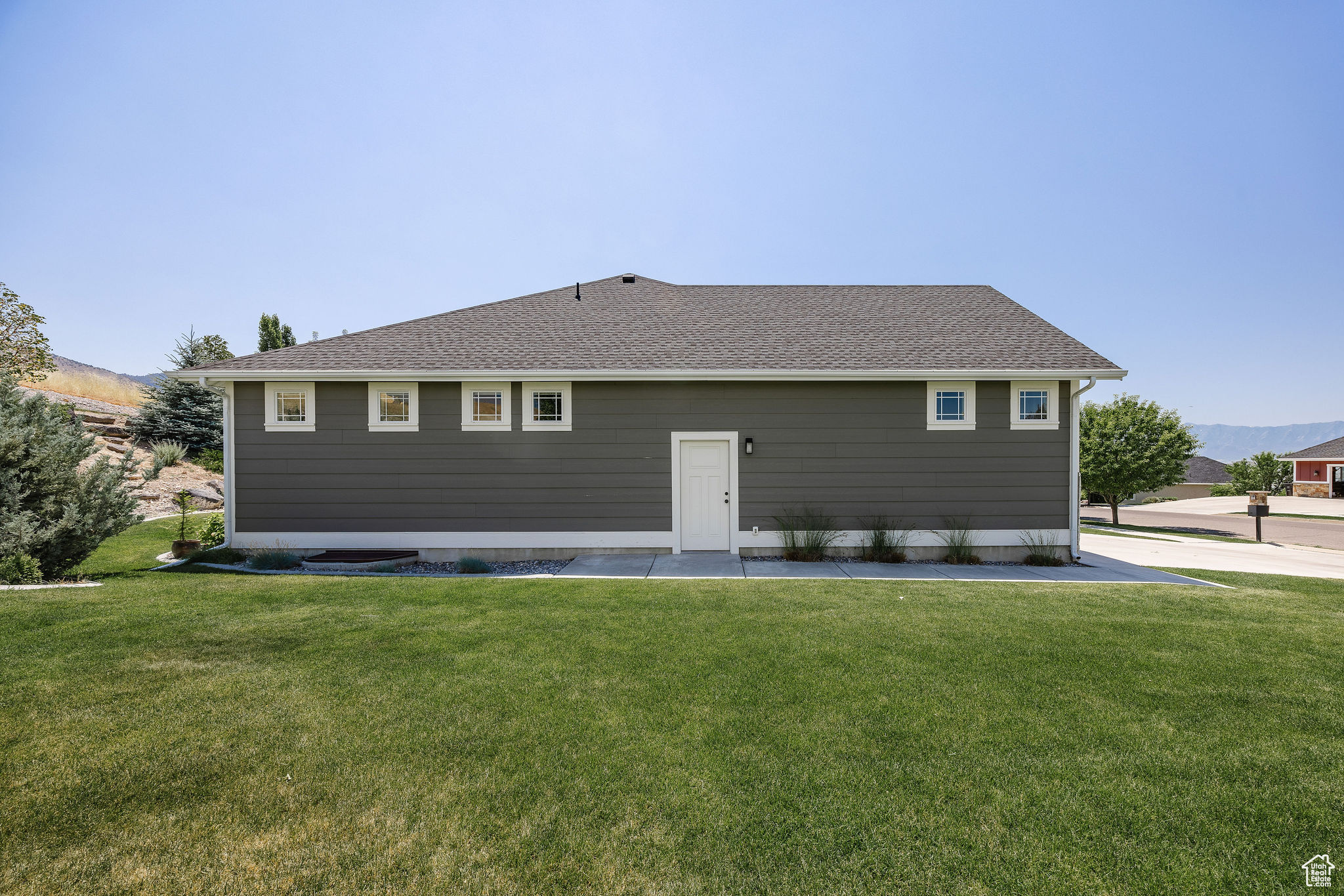FOOTHILL HEIGHTS - Residential