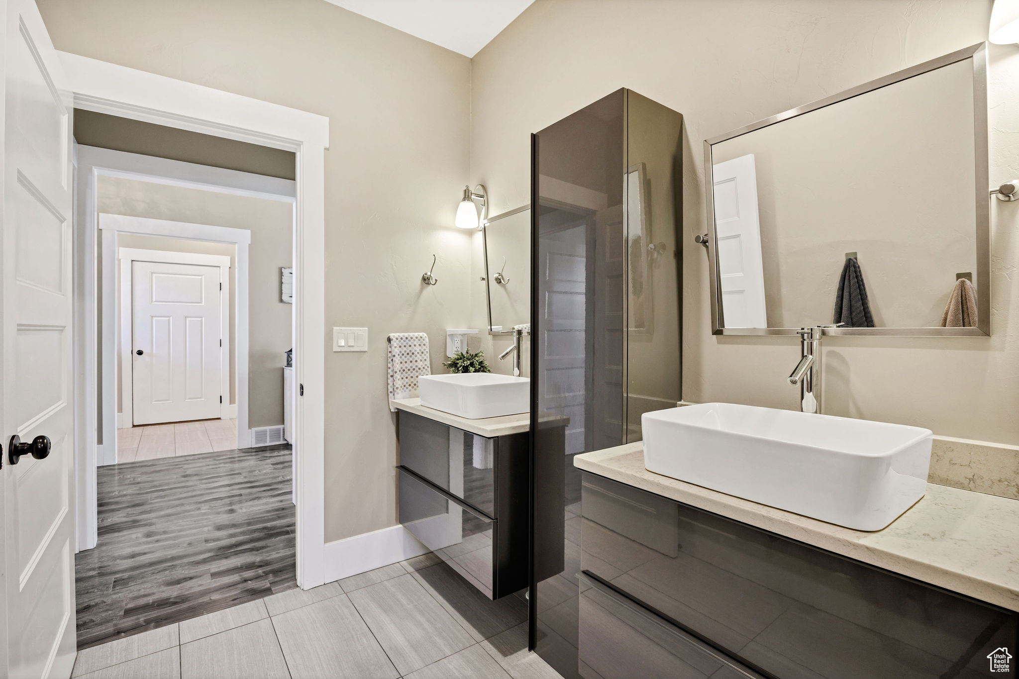 FOOTHILL HEIGHTS - Residential