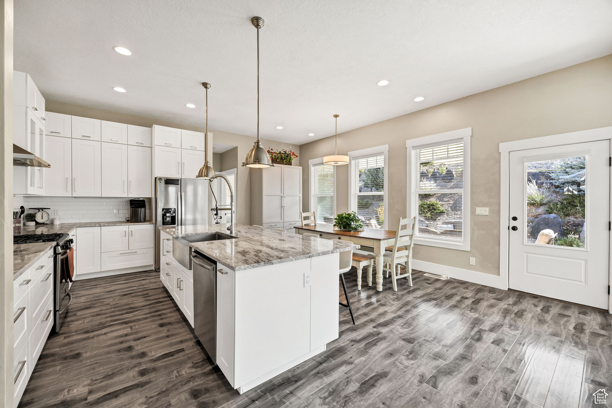 FOOTHILL HEIGHTS - Residential