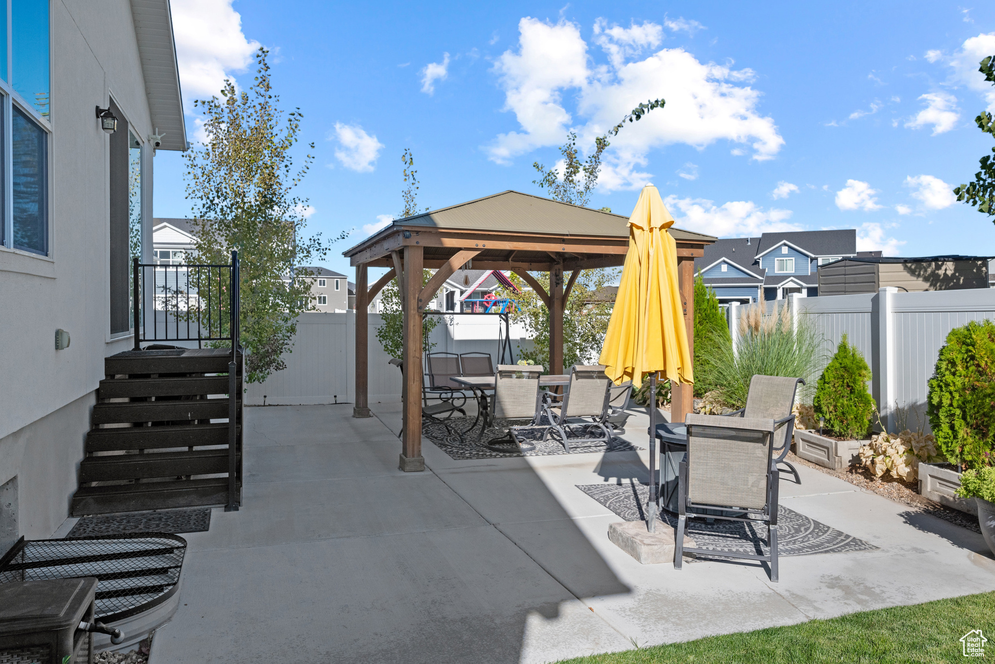 RANCH SUBDIVISION - Residential