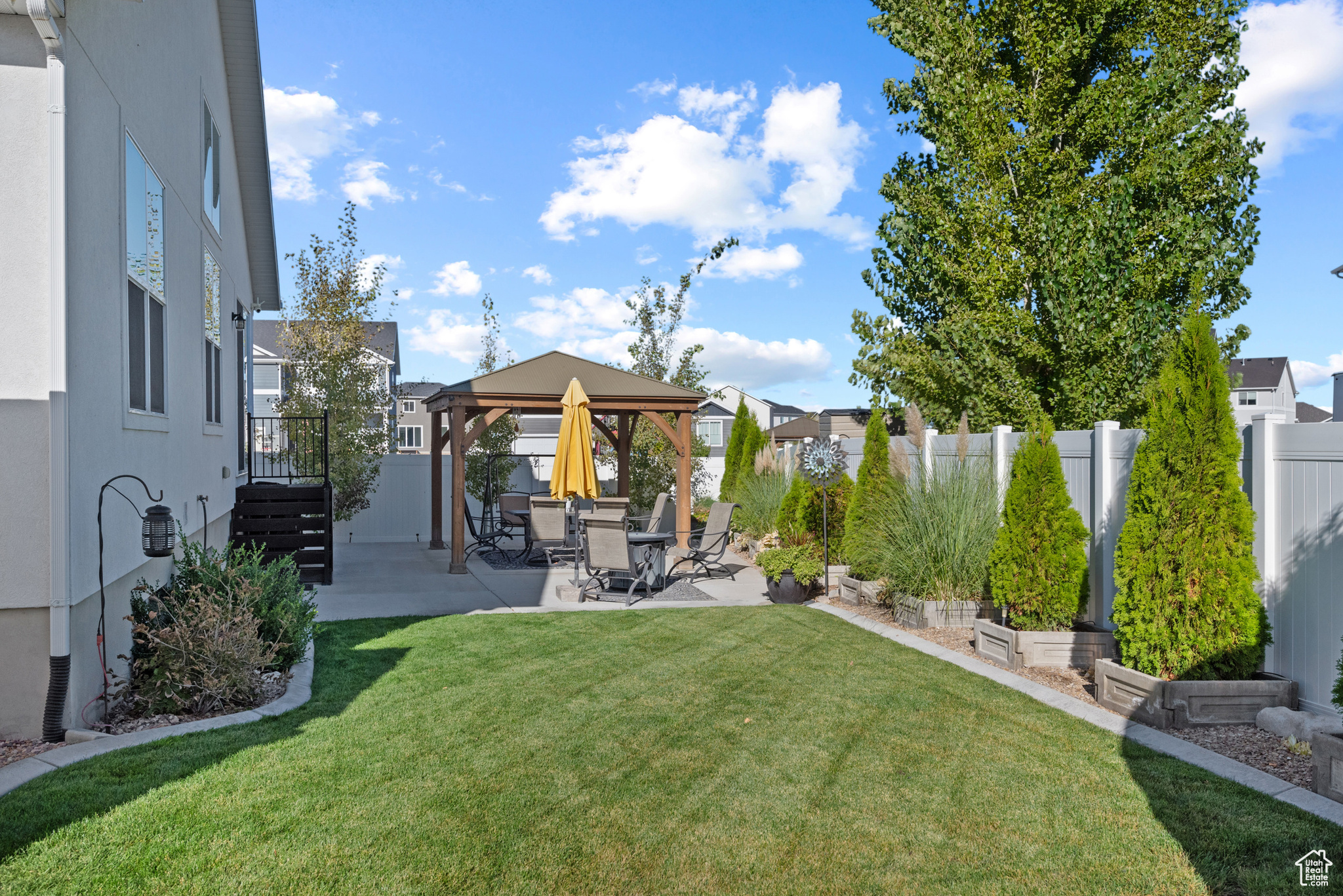 RANCH SUBDIVISION - Residential