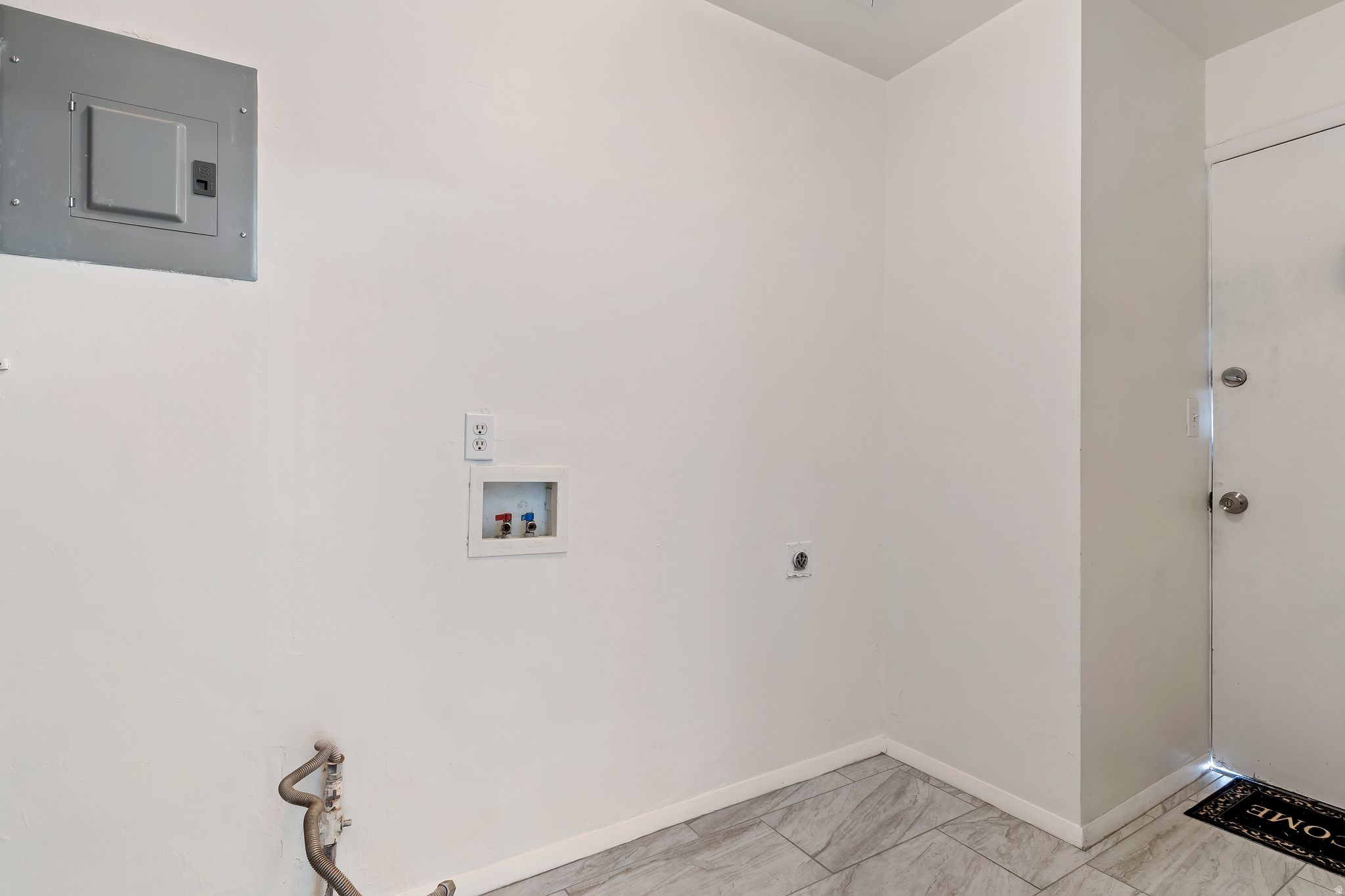 BIG FIELD SURVEY 10 - Residential Income