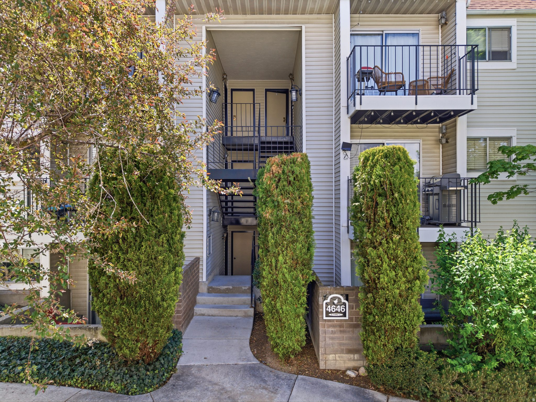 QUAILBROOK EAST - Residential