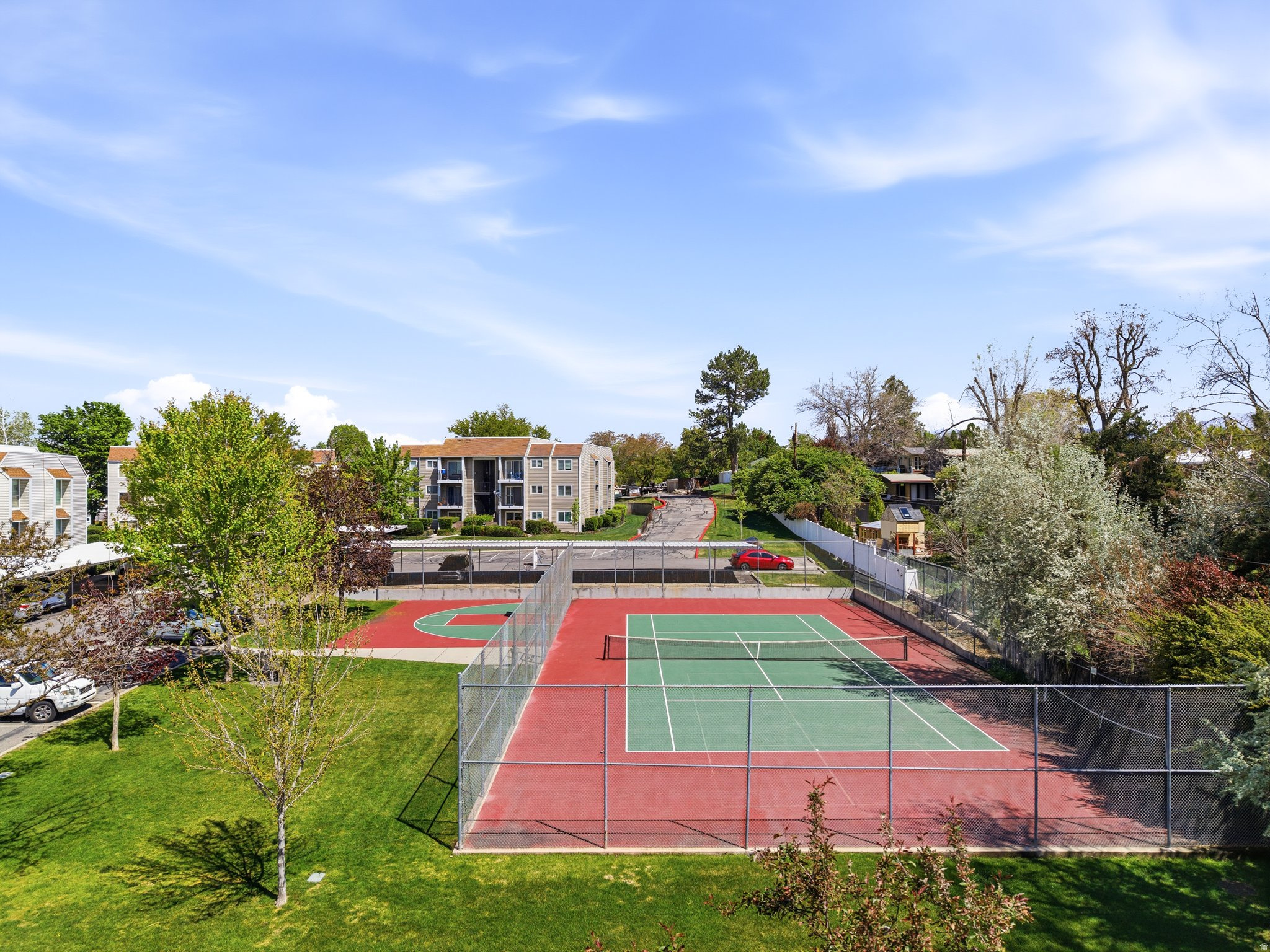 QUAILBROOK EAST - Residential