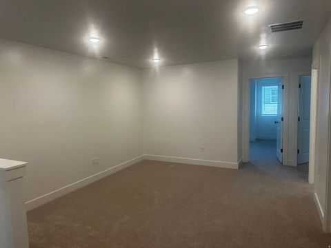 Tiny photo for 15 S LUNAR WAY, Mapleton, UT 84664 (MLS # 2150103)