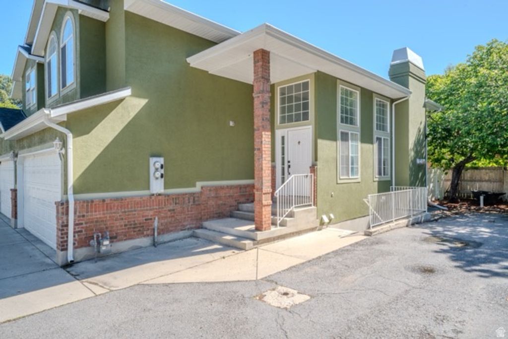 Photo of 1138 E ELGIN AVE, Millcreek, UT 84106 (MLS # 2156238)
