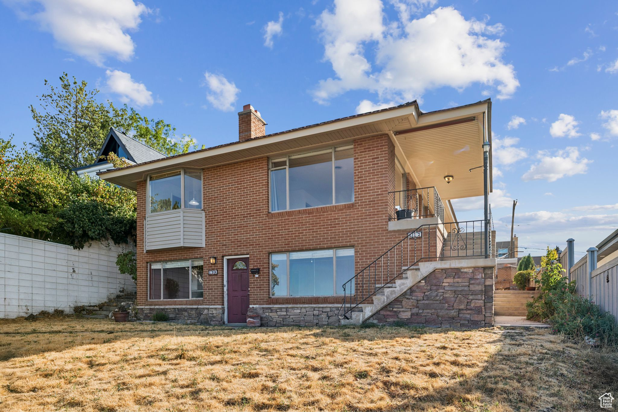 CAPITOL HILL - Residential Income