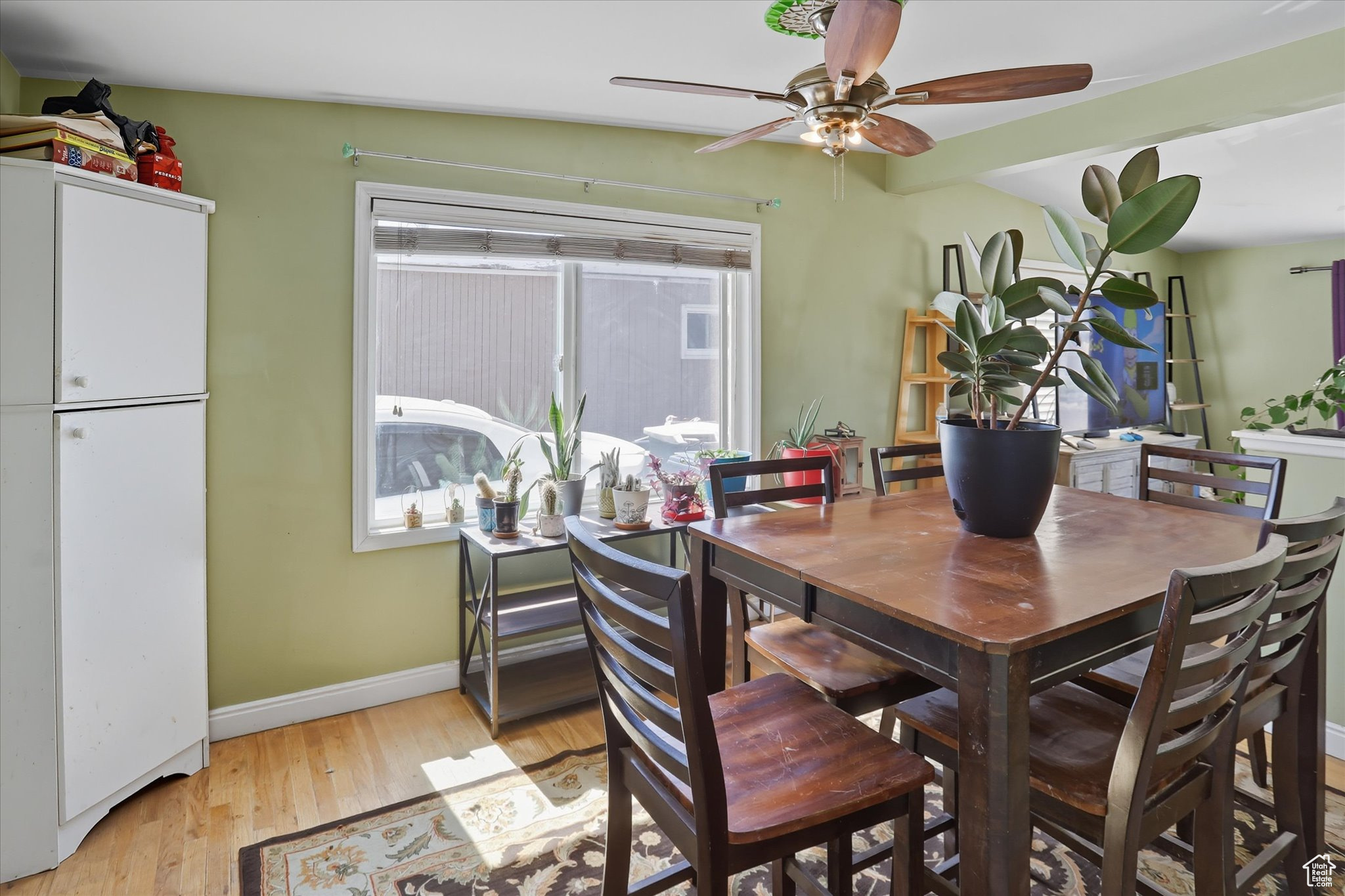 HILLSDALE - Residential