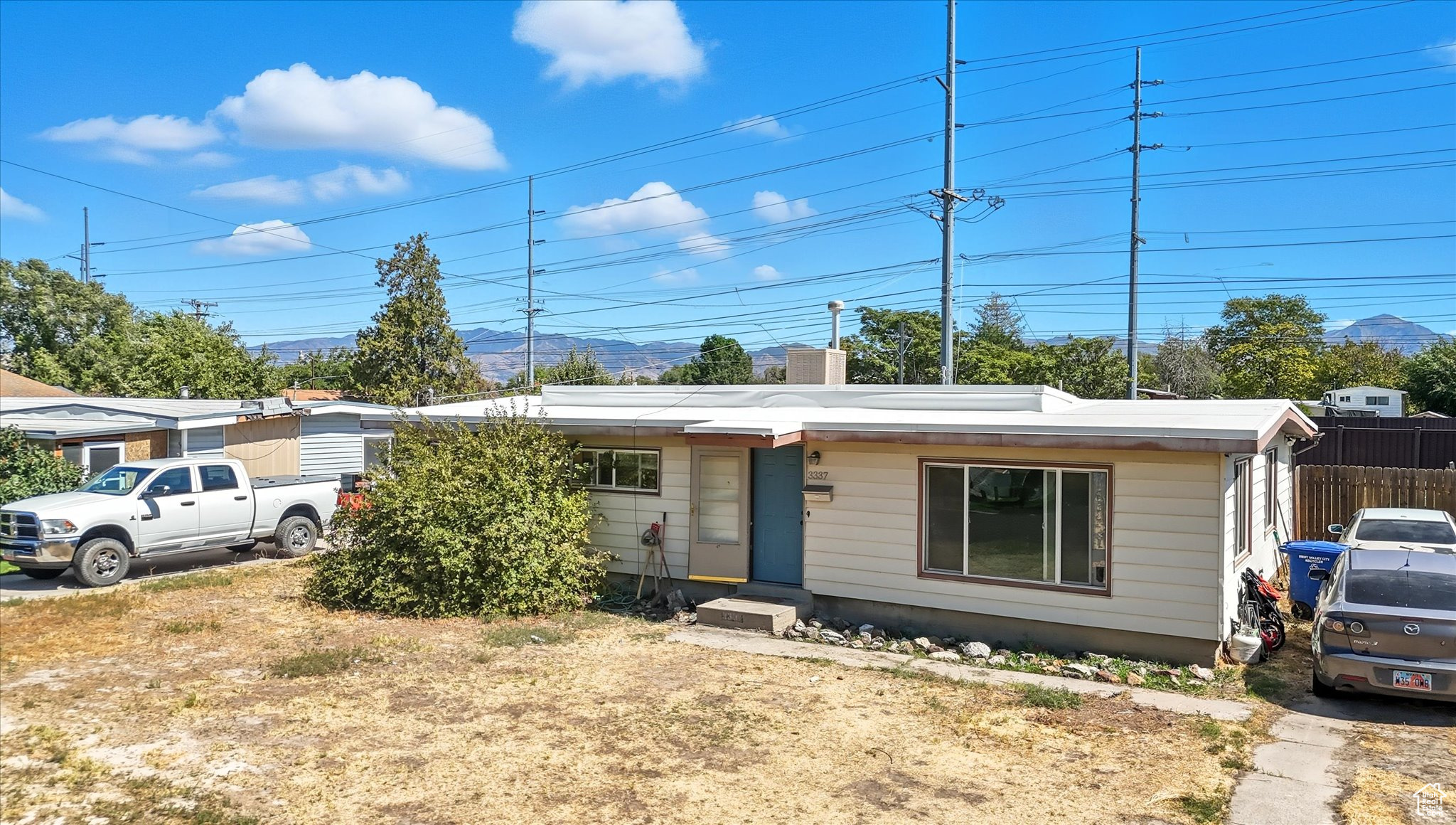 HILLSDALE - Residential
