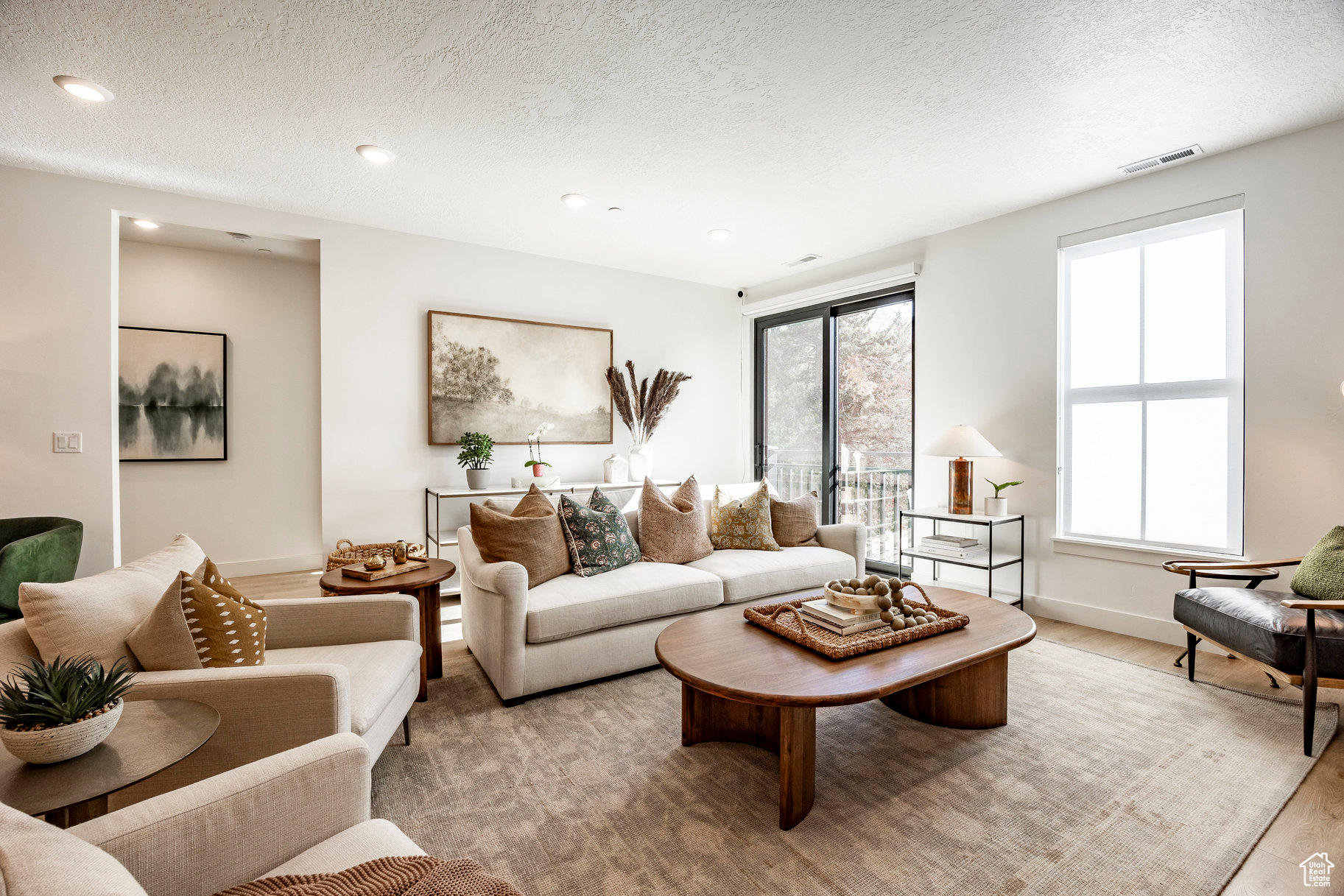 APOLLO SQUARE - Residential