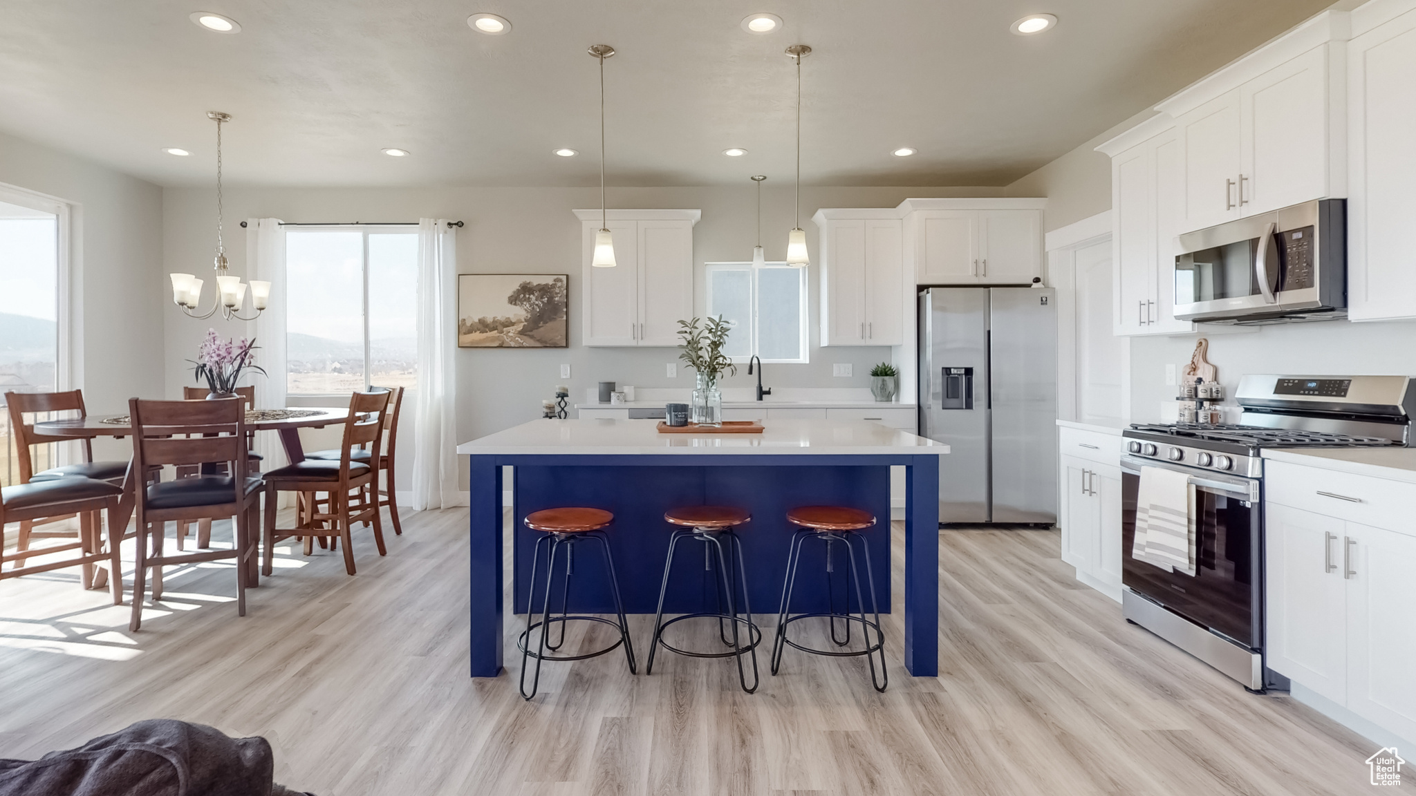 PARK ESTATES - Residential