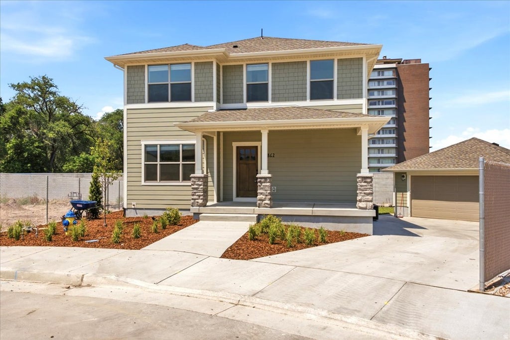 Photo of 862 CAHOON CIR, Ogden, UT 84401 (MLS # 2167581)