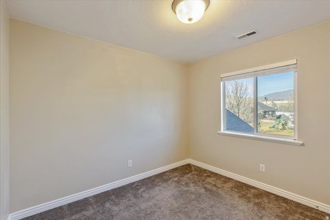 Tiny photo for 1262 N CIRCLE CV W, Lehi, UT 84043 (MLS # 2135446)