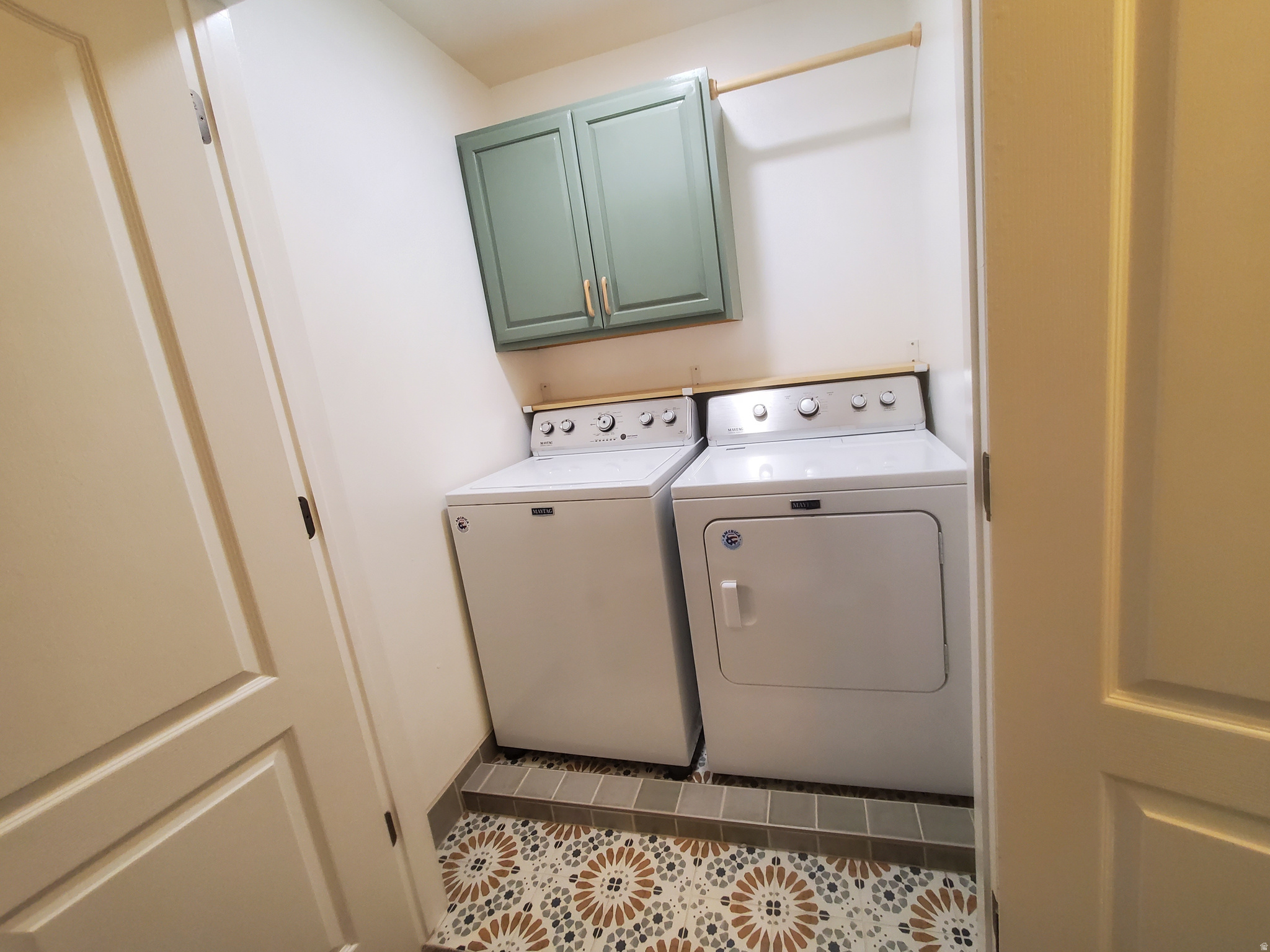 COURTYARD COVE - Residential Income