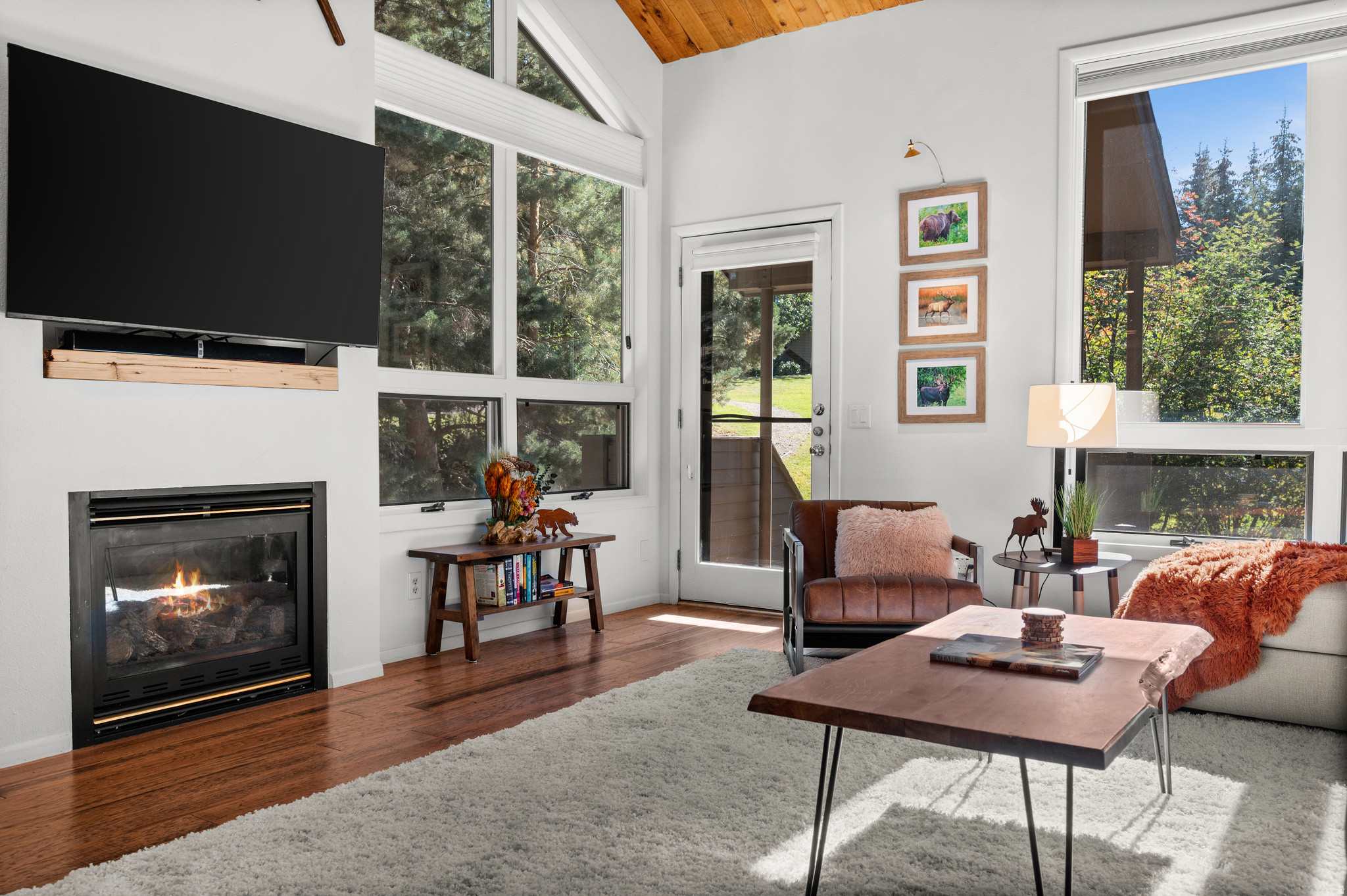 RED PINE - Residential