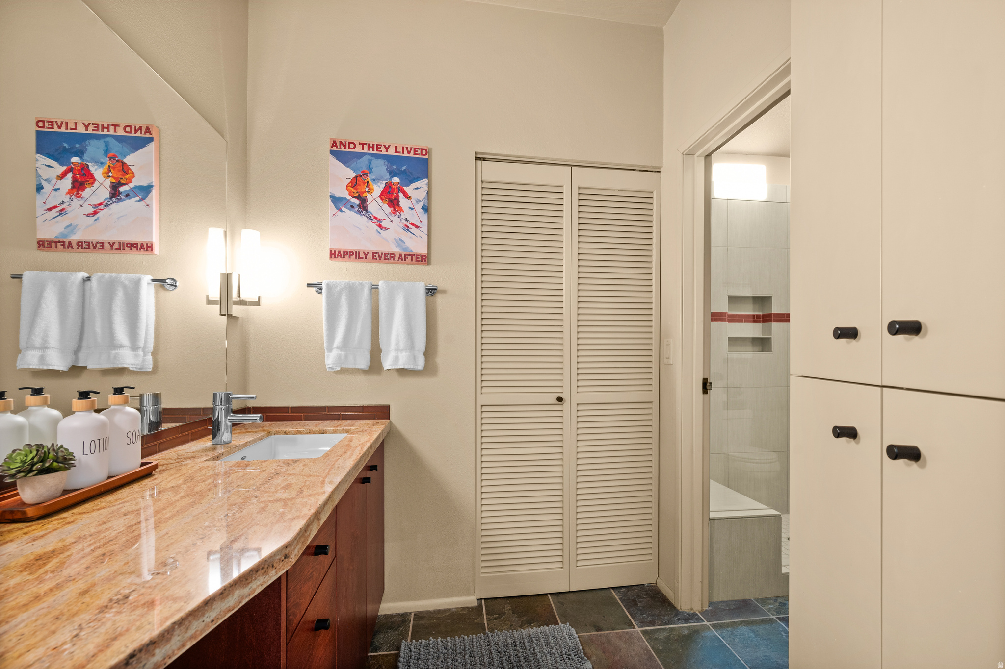 RED PINE - Residential