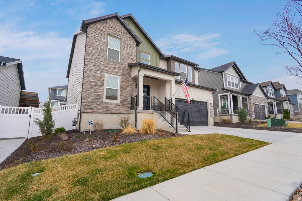 Photo of 4143 W GATE KEEPER DR, Herriman, UT 84096 (MLS # 2142946)