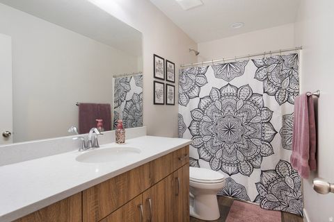 Tiny photo for 4143 W GATE KEEPER DR, Herriman, UT 84096 (MLS # 2142946)