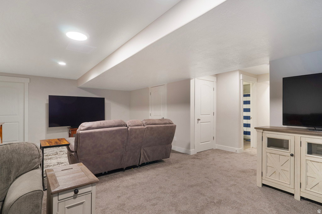 MOUNTAIN RIDGE - Residential