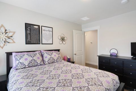 Tiny photo for 4143 W GATE KEEPER DR, Herriman, UT 84096 (MLS # 2142946)