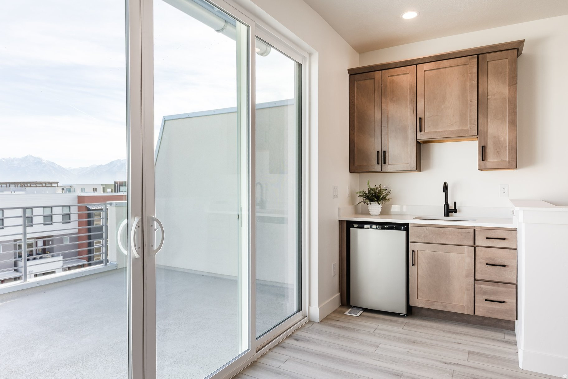 DAYBREAK - Residential