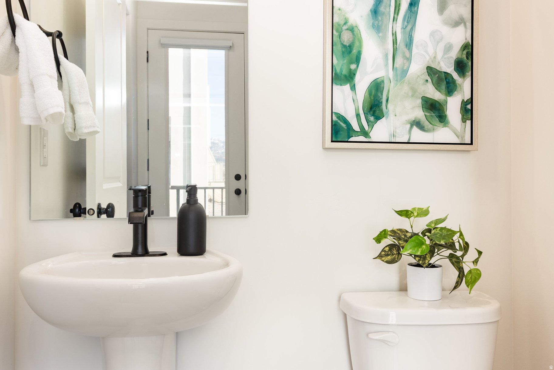 DAYBREAK - Residential