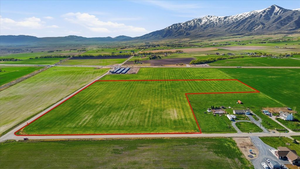 Photo of 6000 W 1400 N, Petersboro, UT 84325 (MLS # 2146950)
