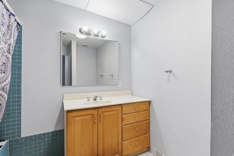 Tiny photo for 2790 E LANCASTER DR S, Salt Lake City, UT 84108 (MLS # 2124805)