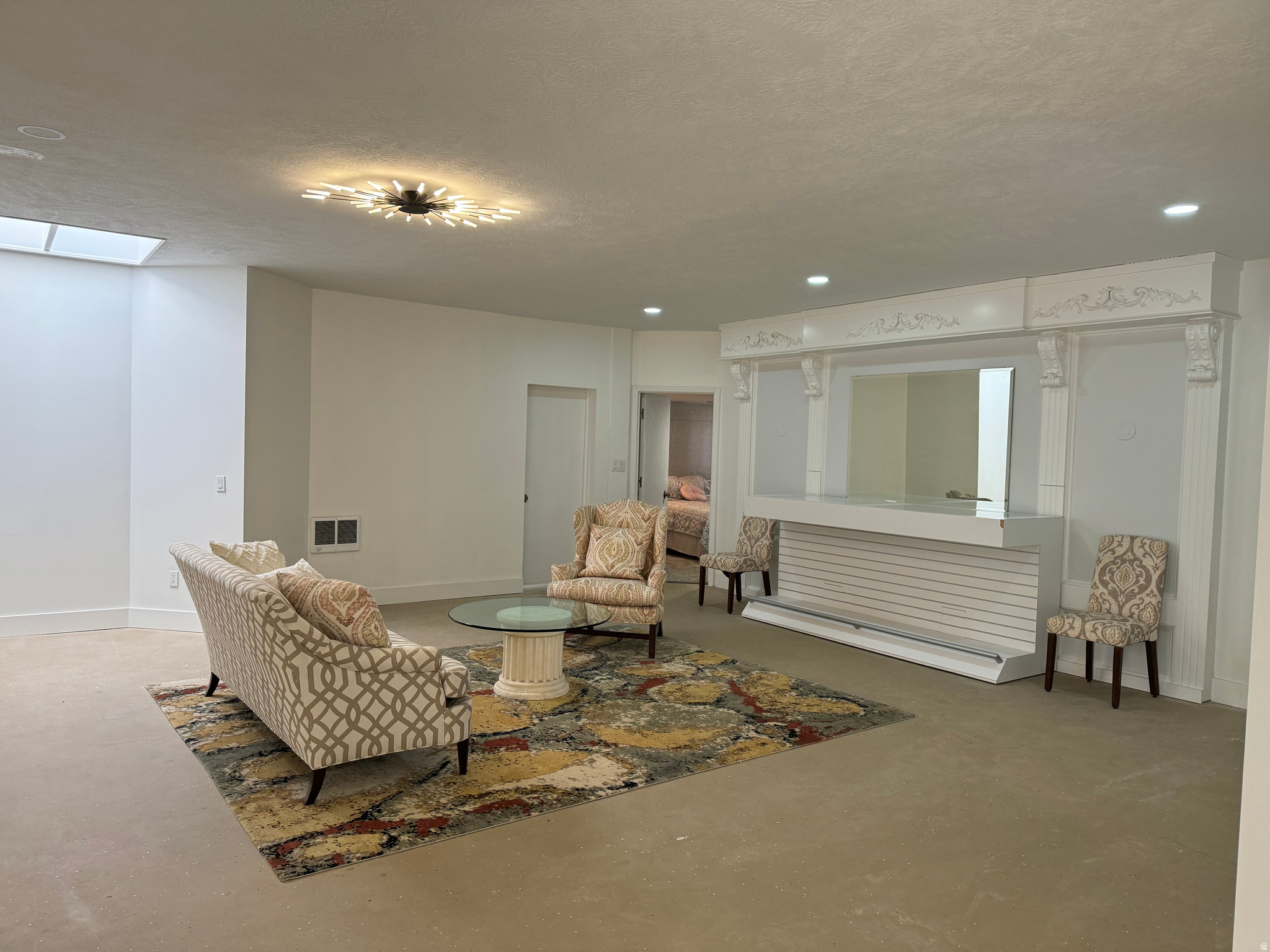 ST MARY HILL - Residential