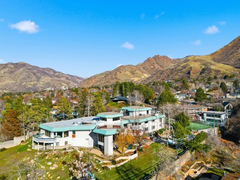 Photo of 2790 E LANCASTER DR S, Salt Lake City, UT 84108 (MLS # 2124805)