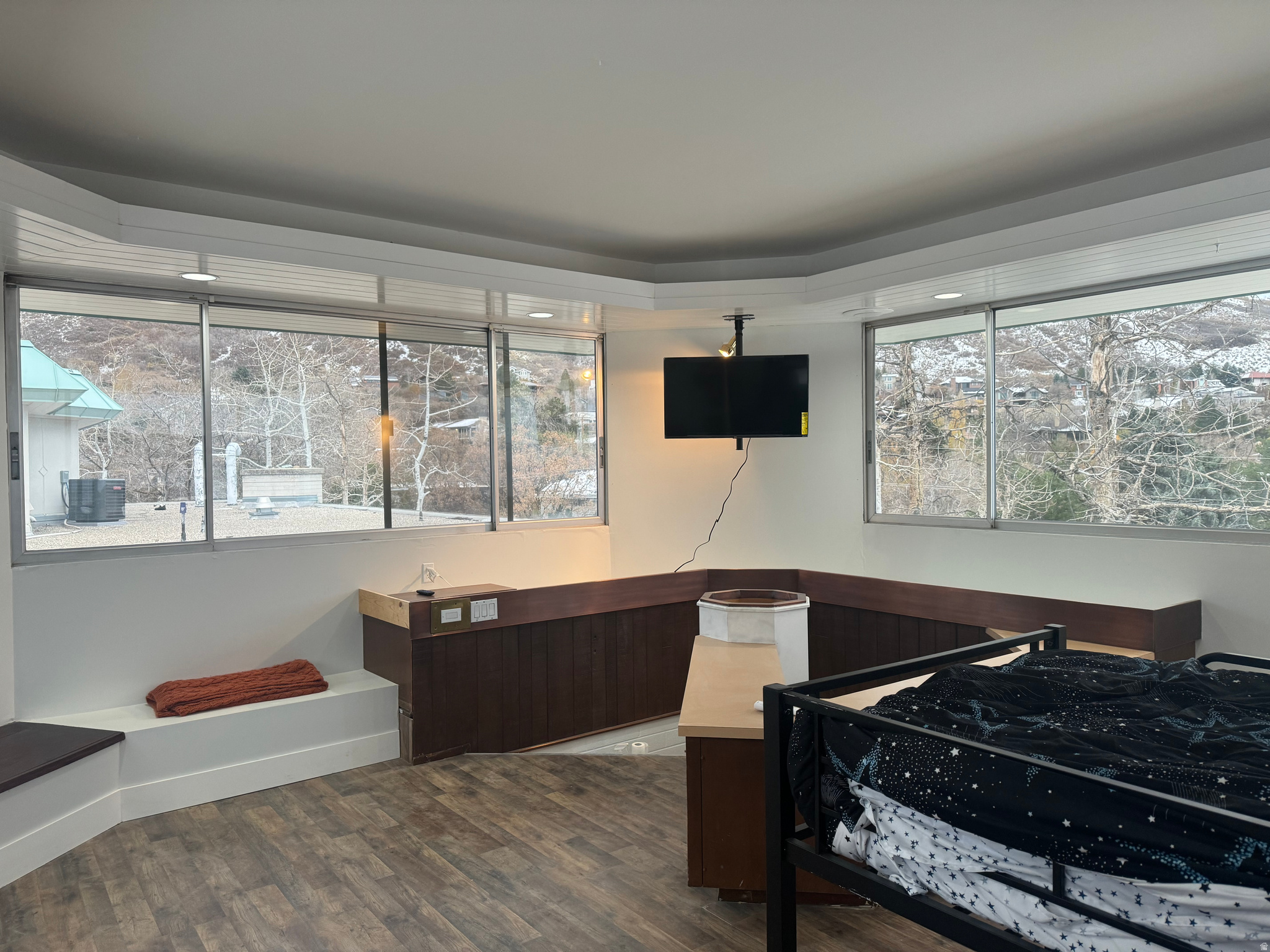 ST MARY HILL - Residential